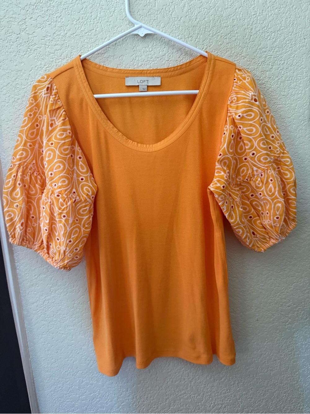 LOFT Orange Puff-Sleeve Women’s Top large